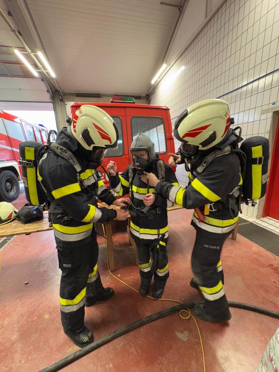 831c885a-58d1-49bb-86ad-c832124fcd9c