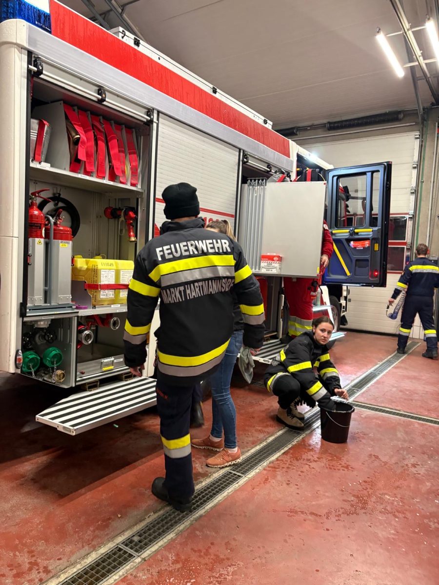 07de044c-6745-45c8-af01-1c8c5c3ecfc1