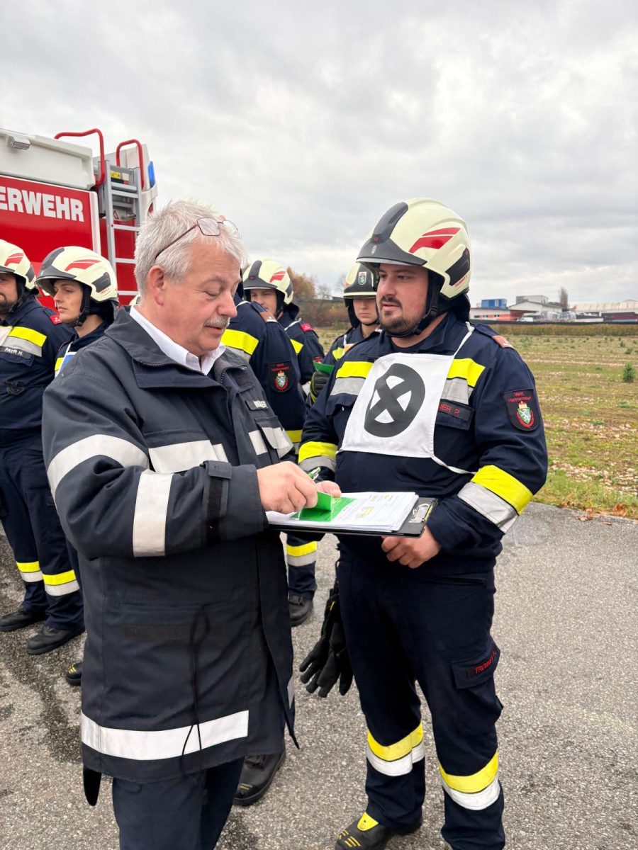 888722b8-aa82-4e8d-823b-414d26a8e1f3